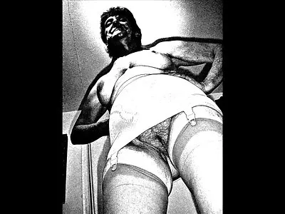 ಬಸ್ಟೀ ರೆಡ್‌ಹೆಡ್ MILF ಮನೆಯಲ್ಲಿ ತಯಾರಿಸಿದ ಅಶ್ಲೀಲ